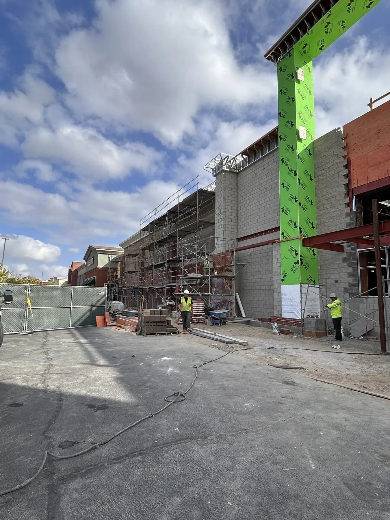 Block and brick veneer construction on a commercial retail building